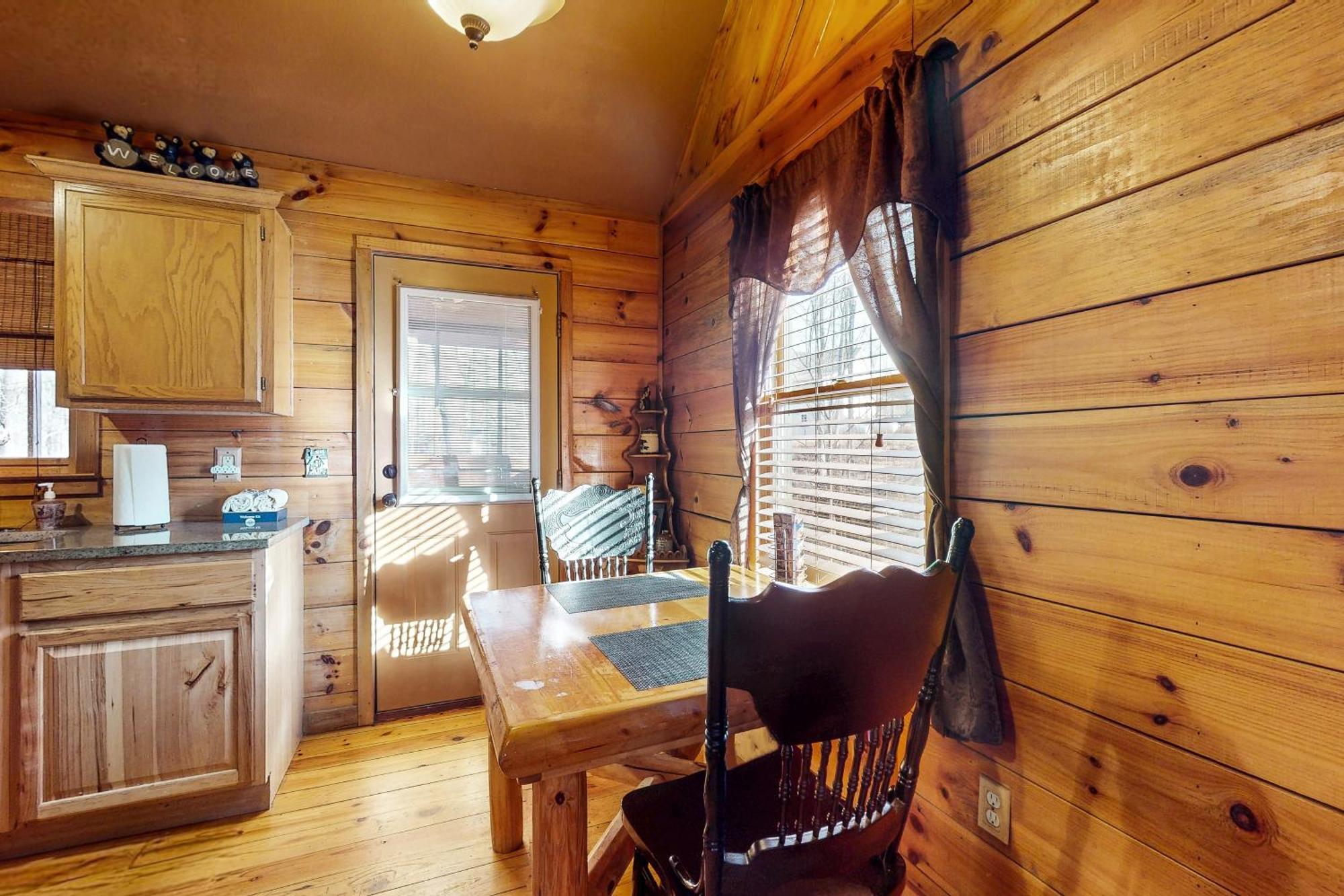 Pine Tree Lodge Sautee Nacoochee エクステリア 写真